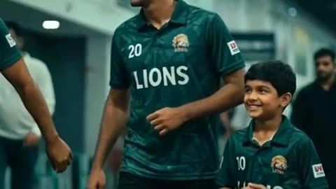 "Shaheen Afridi 💚 Ranks Babar Azam as a WORLD CLASS Batter! 🔥"