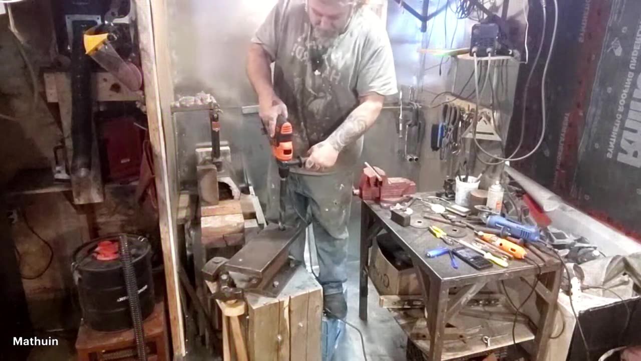 Backtracking a bit: Let's make a Guillotine!