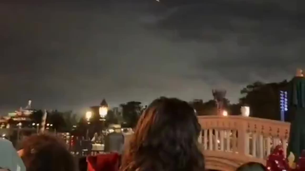 UFO or Drone above Epcot Disney World Florida last Dec 2024