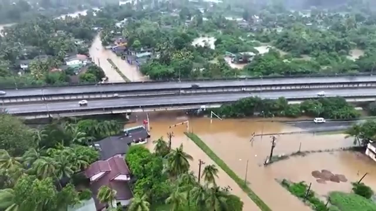 Sri Lanka braces for more flooding with Cyclone Ditwah