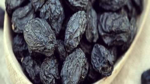 काली किशमिश खाने के चार ज़बरदस्त फायदे#health #trend #short #facts #viral #reels
