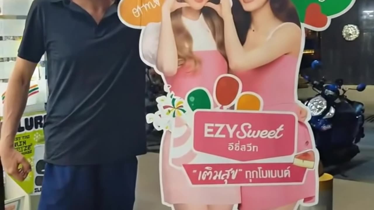 AI Girlfriends are... Cardboard? 🤯 #ai