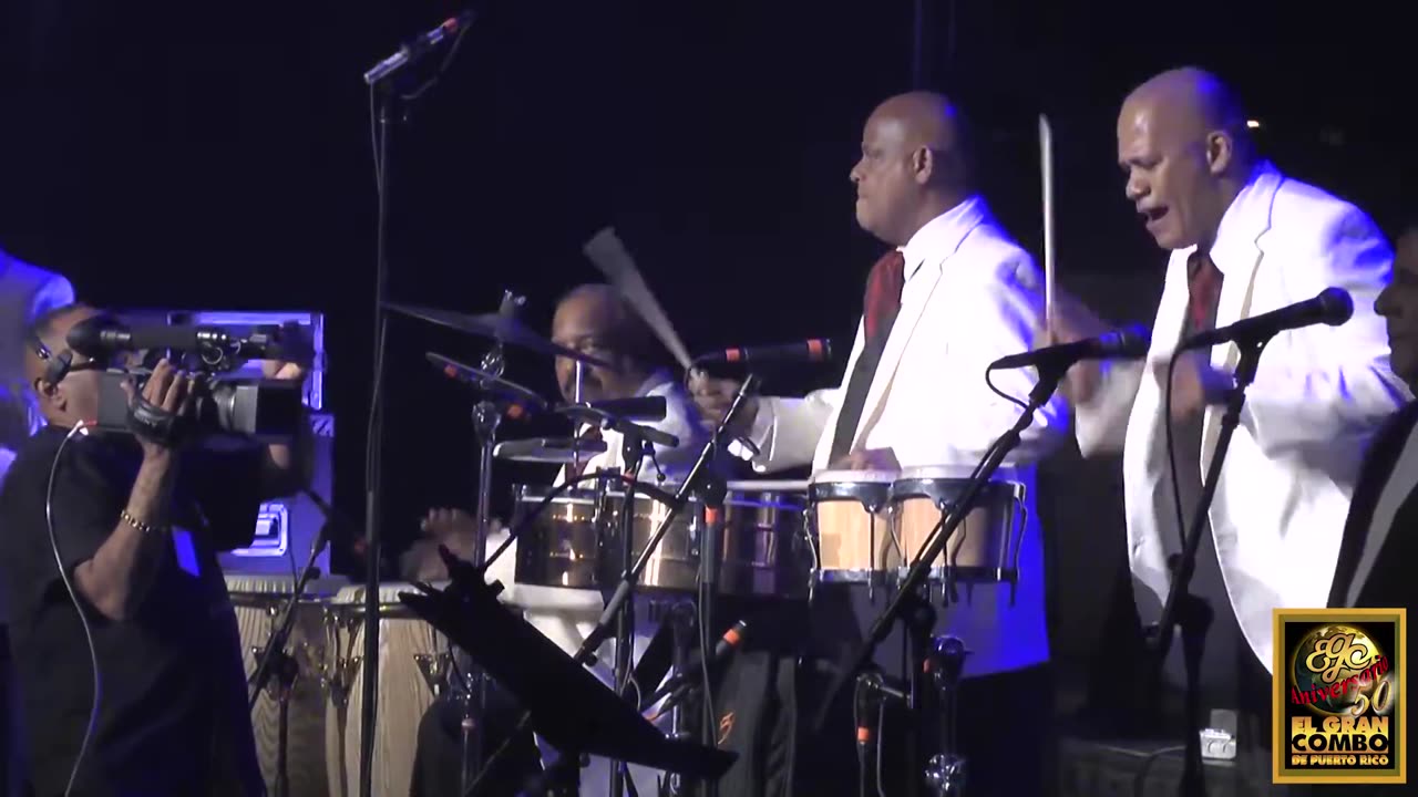 Descargando: Domingo "Cuki" Santos en Timbal Richie Bastar en Bongo