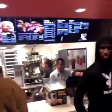 McDonald's manager throws out students hiding from racist wht man