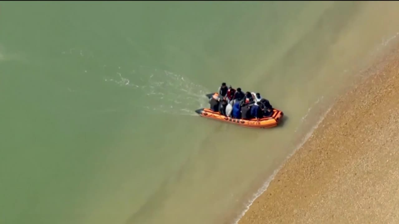 stop the boats