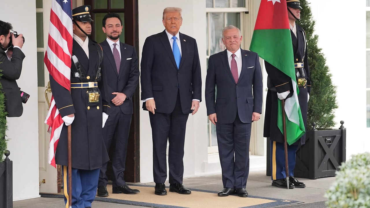 Trump welcomes Jordan’s King to the Oval Office, continuing to apply pressure over Gaza refugees