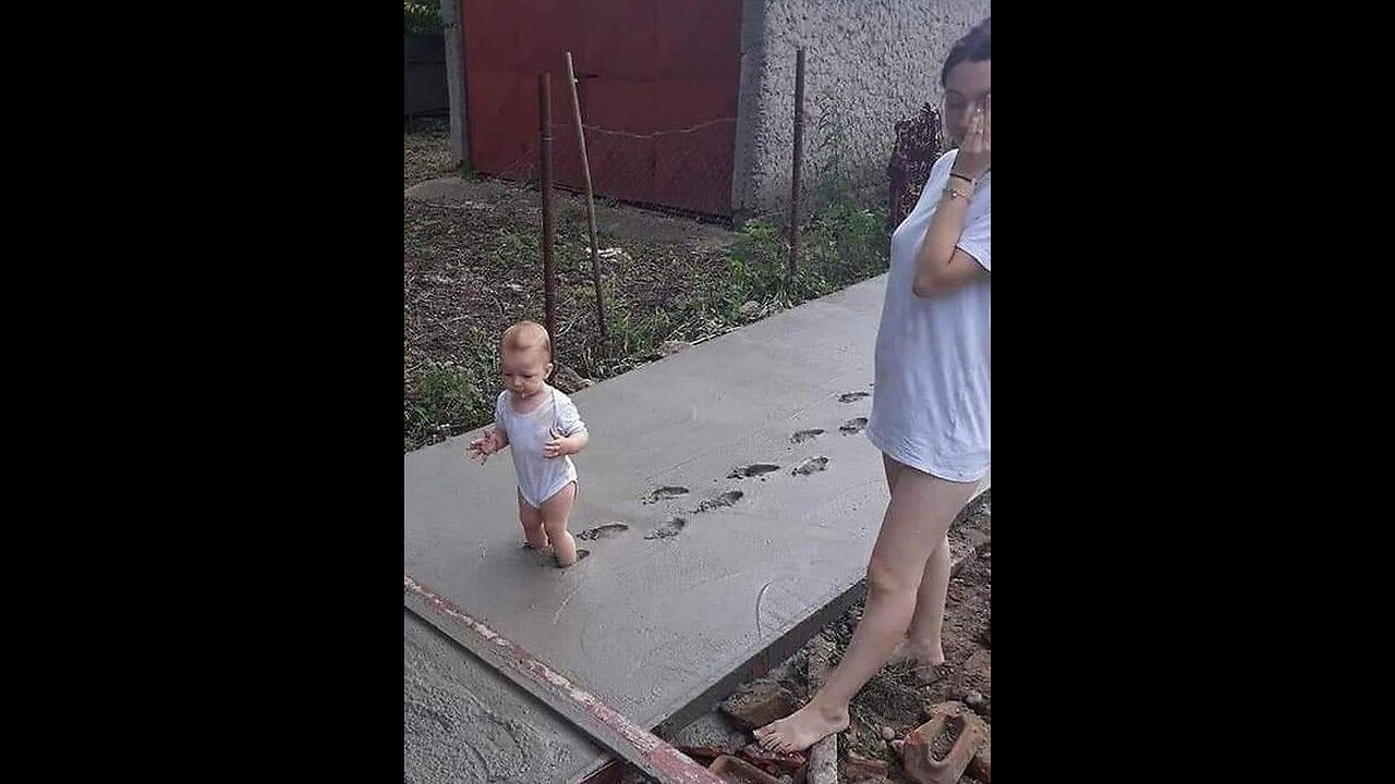 Fun baby fails..😊😍