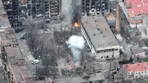 The Azov Regiment continues to smash the equipment of the Russians in Mariupol