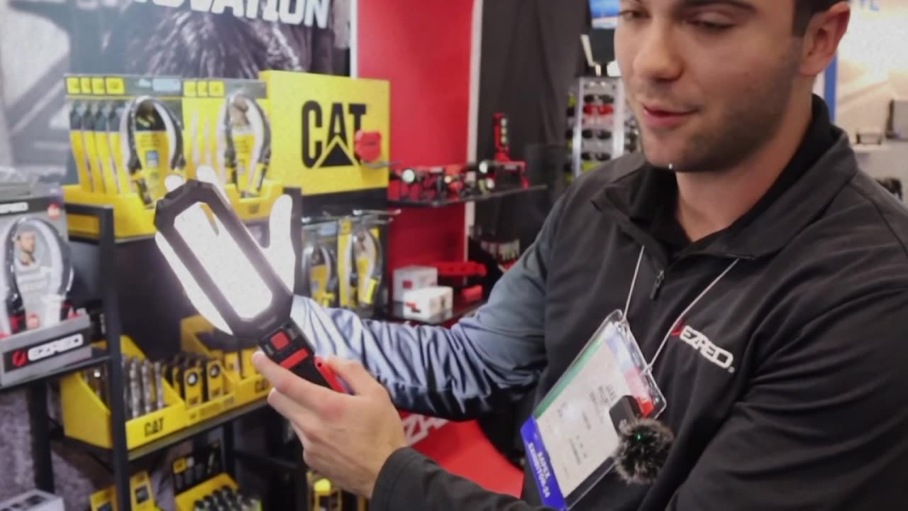A mechanic examines the newest tools from EZRed Tools.