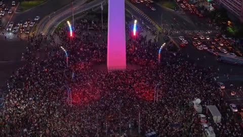 Venezuelans Celebrate Maduro’s Arrest in Argentina and the US