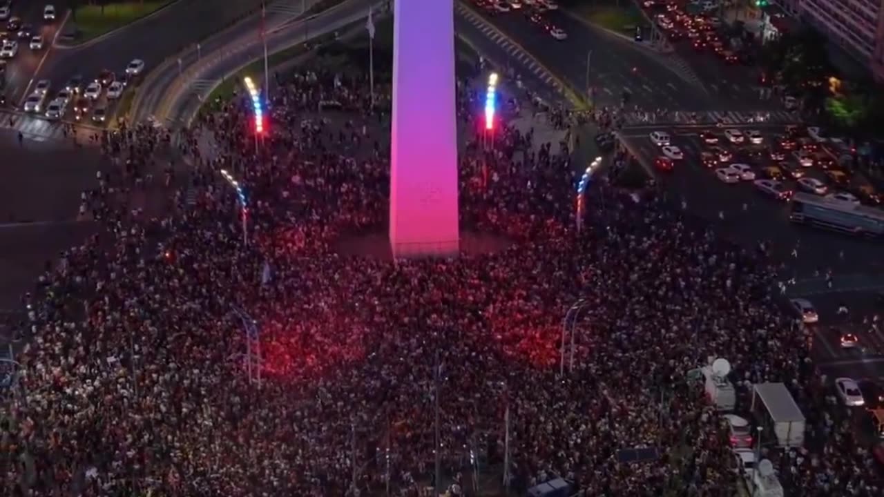 Venezuelans Celebrate Maduro’s Arrest in Argentina and the US