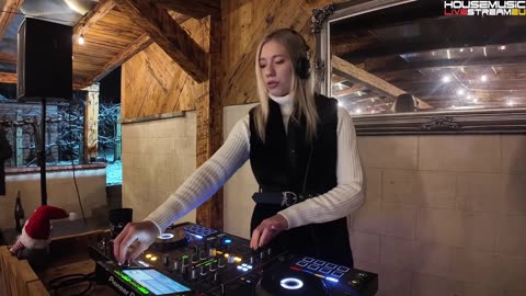 SAVIELA – 3 Hour Live DJ Set @ Etyek | Melodic Techno & Tech House