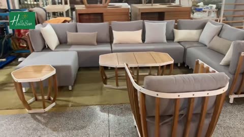 😎Solo reading time deserves a cozy nook. 🍹