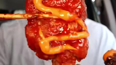 “Today’s Happiness Comes from the Convenience Store”