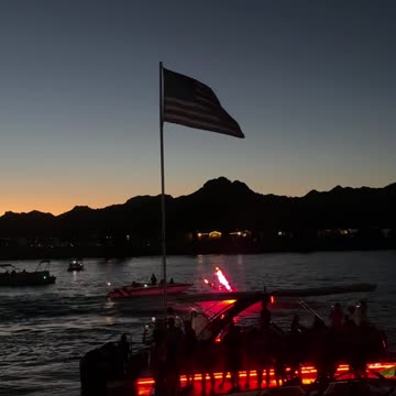 I would want to watch him as well if I was in a resort (via:@roadrunnerresort)