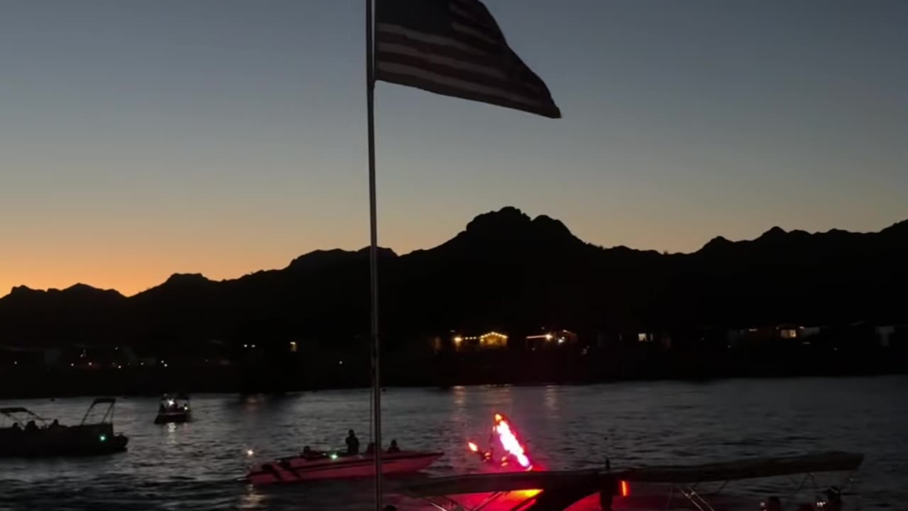 I would want to watch him as well if I was in a resort (via:@roadrunnerresort)