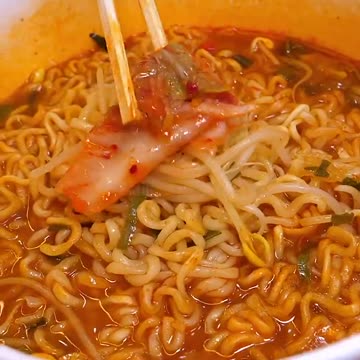 🍜 The Most Amazing Ramen Convenience Store in Korea?! 😱🔥