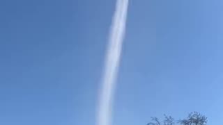 Viral: Tornado Randomly Spawns in NYC