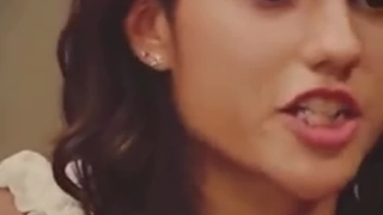 LIBERAL SOYBOY GETS TRIGGERED AFTER CONSERVATIVE GIRL TEARS APART HIS ARGUMENT.