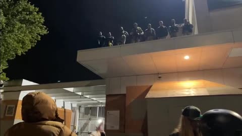 Antifa attack woman. Video by @KamrynWalks