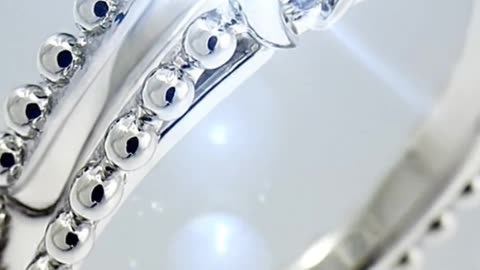 VAN CLEEF & ARPELS ESTELLE SOLITAIRE RING