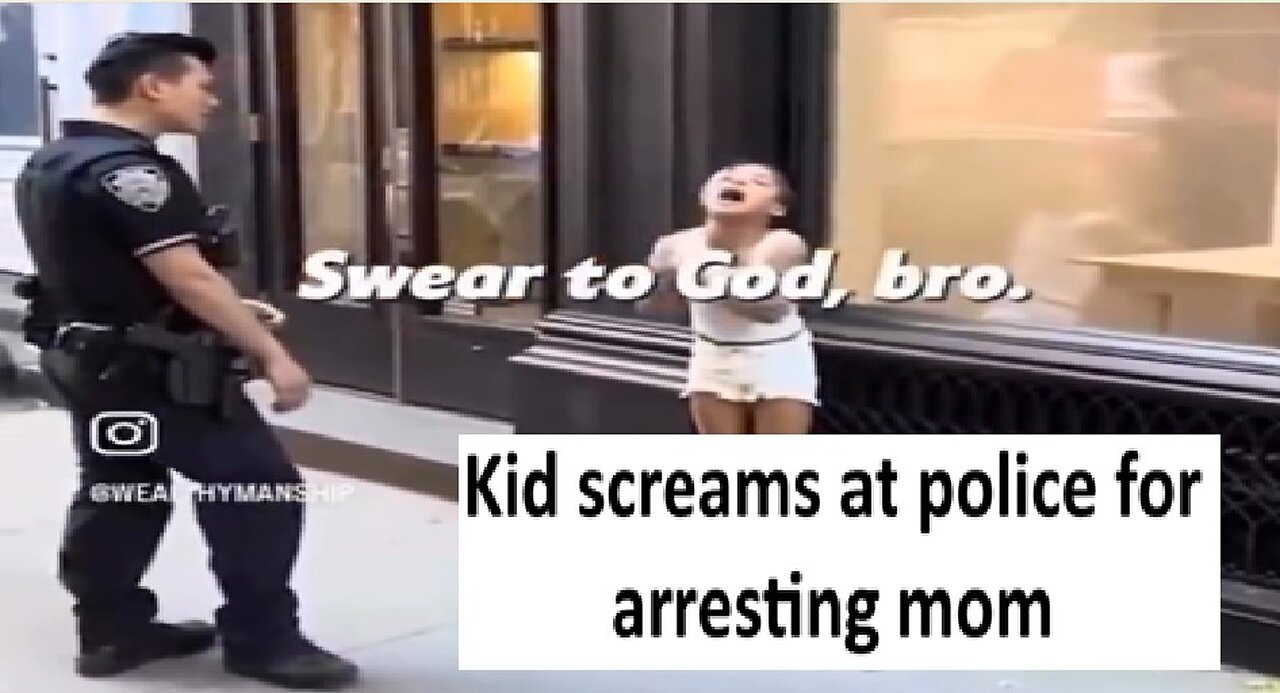 Kid screams at police for arresting mom
