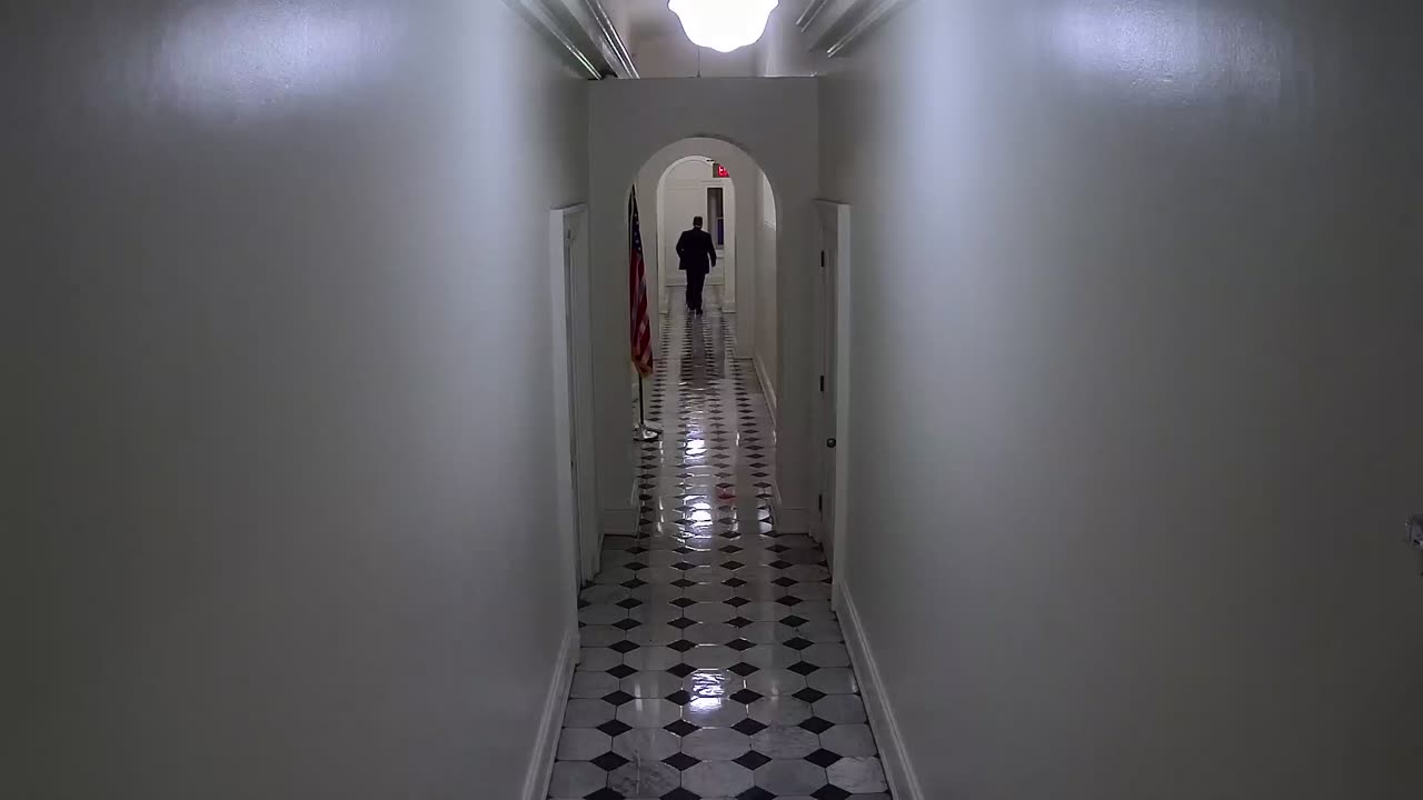 0301USCS03WestCorridornearS333_2021-01-06_07h00min01s427ms.mp4