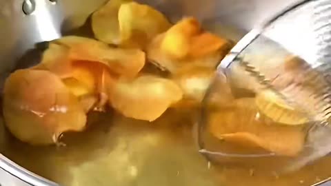 Homemade potato chips
