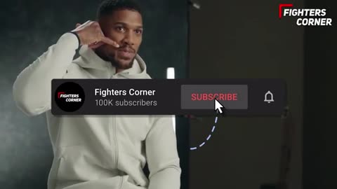 Jake Paul Watches NERVOUSLY as Anthony Joshua SMASHES Pads in Training Camp