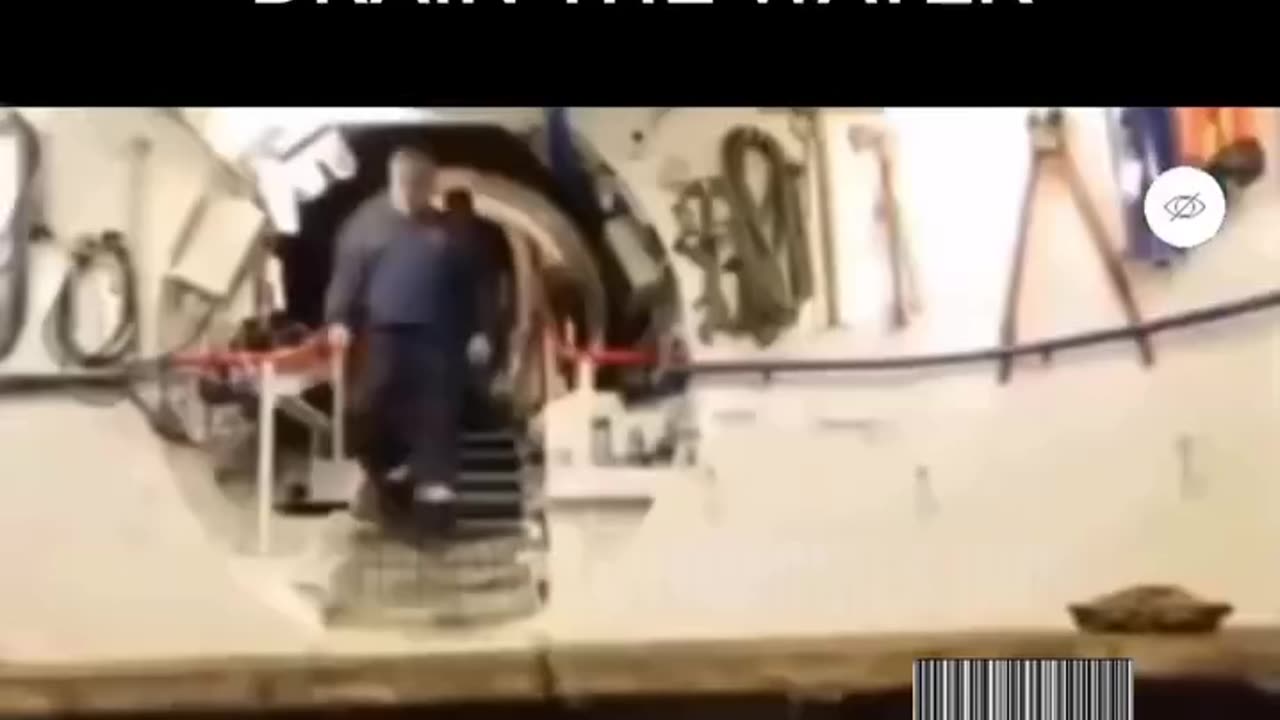 This is how they can work on the cables at the bottom of the Sea