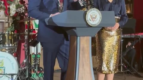 VP JD Vance just dropped a hilarious Oval Office story leaving the entire room cracking up.