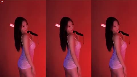 Hot korean beauty twerking