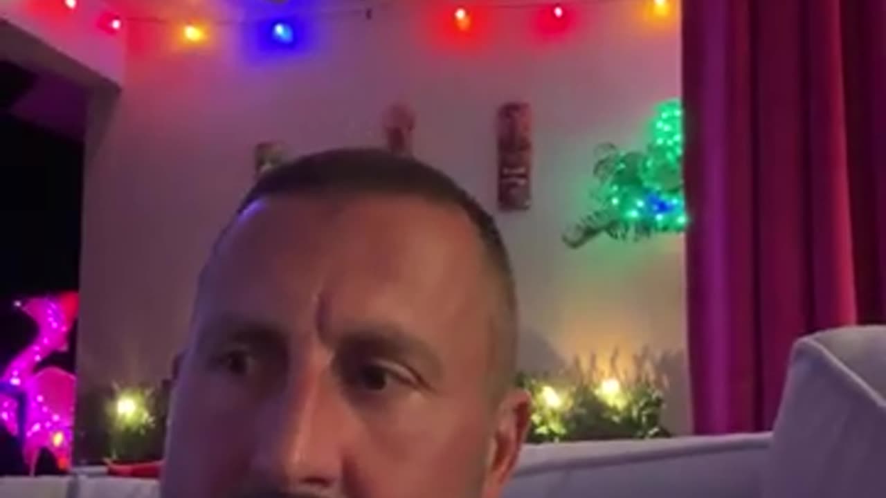 FITTEST FLAT EARTHER LIVE 🧐TOPICS… TRUTHER SHILLS CHRISTIAN BALE VAMPIRES ,CRATOR EARTH RIVER PHOENIX & MORE