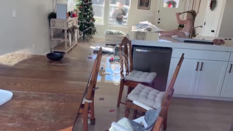 A toddler locked his mother out of the house for 30 minutes