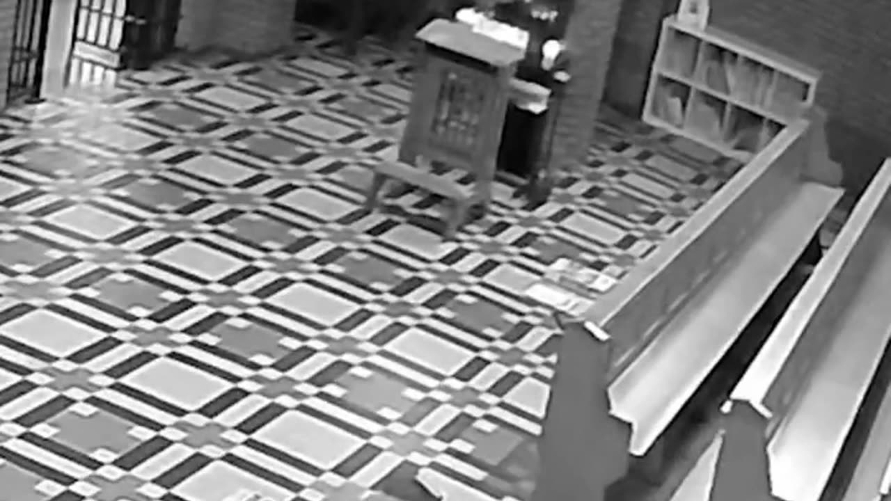 In Netherlands, Utrecht, a parasite breaks into a church to destroy the statue of Jesus Christ,