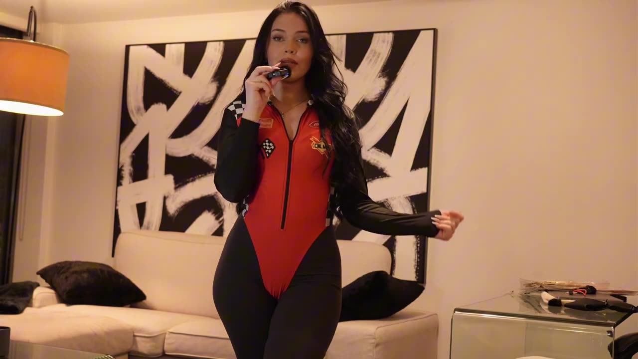 Halloween Try-On Haul 🎃 ｜ Wait for the LAST Costume 👀🔥 (1)