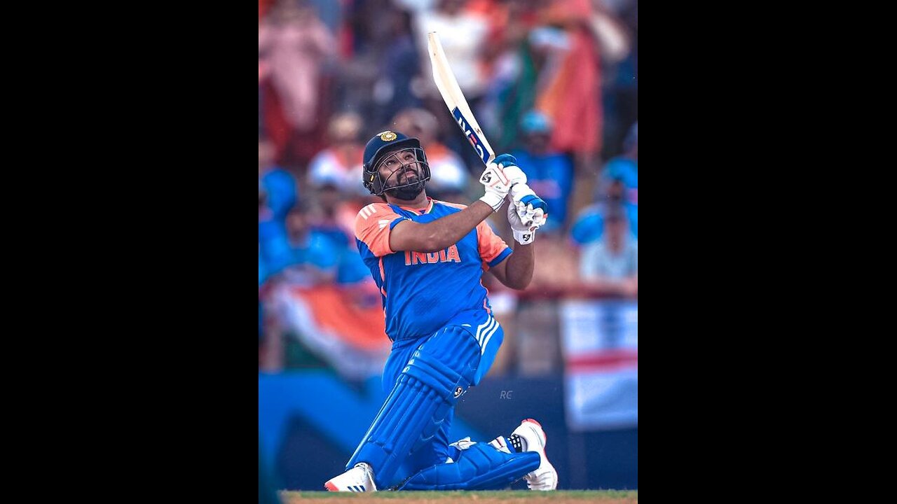 Rohit sharma on fire 6,6,4,6,0,6 by Mitchell Starc in over