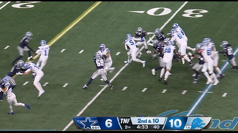Detroit Lions David Montgomery breaks Dallas Cowboys tackles for touchdown