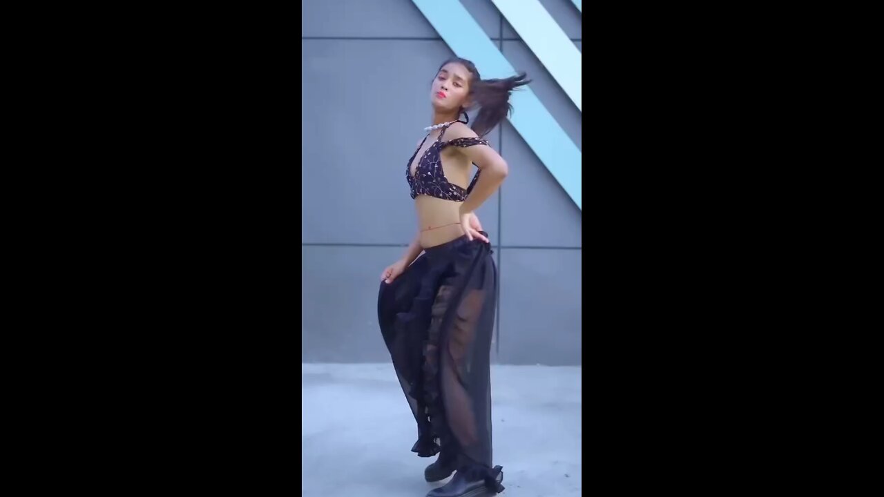 rail viral video