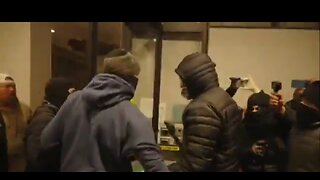 Protesters Try to BREAK INTO Hotel Where ICE Agents Are Hiding – Clashes Erupt!