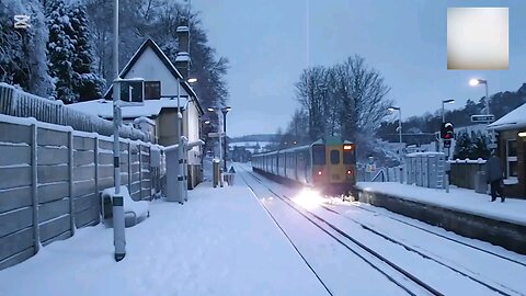 Train Suffers Electrical Malfunction – Real Footage🚂🤯