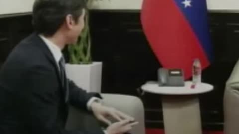 Maduro recibe al embajador de China en Caracas