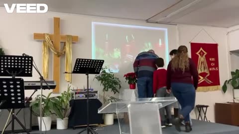 Lighting the candle_1st Advent Sunday