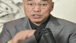 20211208文贵先生直播： #单伟建（正部级）100%特务，所有经历是共产党海外布局，王岐山最忠实马仔，跟康典、蔡崇信一起看不起习近平，说习：小学文化，没有读书，那个 #笨蛋 懂什么？
