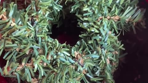 4 pcs of Artificial Canadian Pine Wreath Set for Christmas