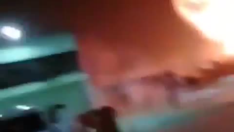 Massive explosion in a chemical plant in Ezeiza, outskirts of Buenos Aires, Argentina