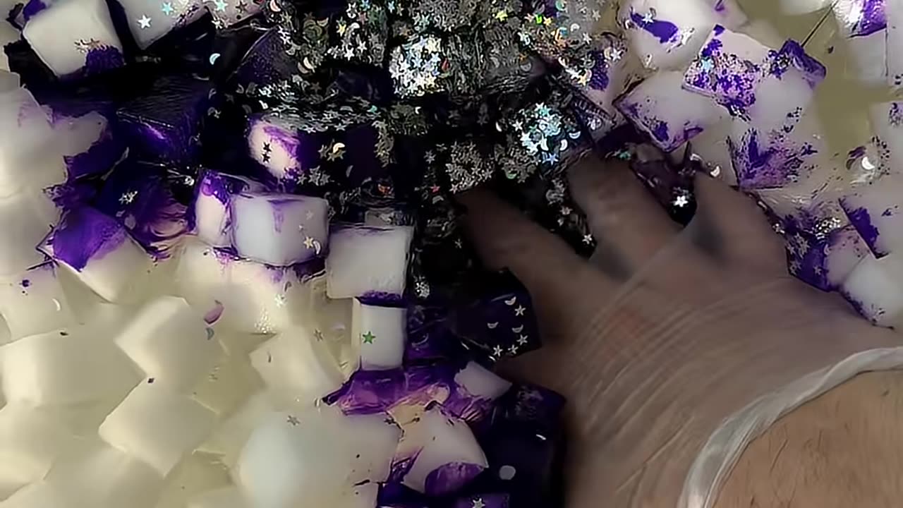 NAME THIS SLIME ☔️