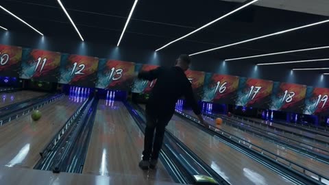 Man Throws Bowling Ball Into Wrong Lane