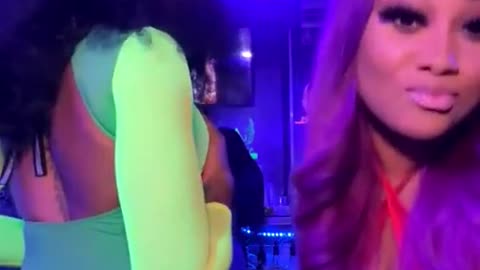 Startenders Twerking Instagram Live