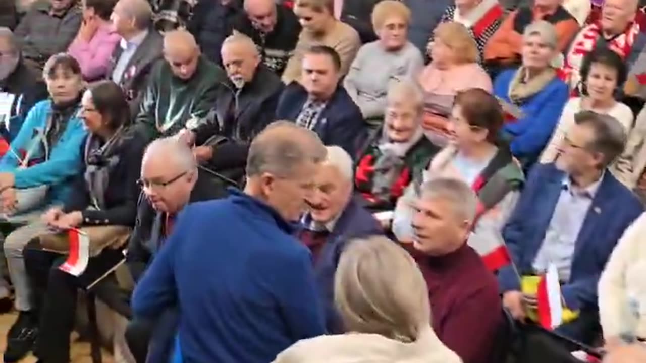 Proszę Państwa to już "inwazja" na spotkaniu Karola Nawrockiego